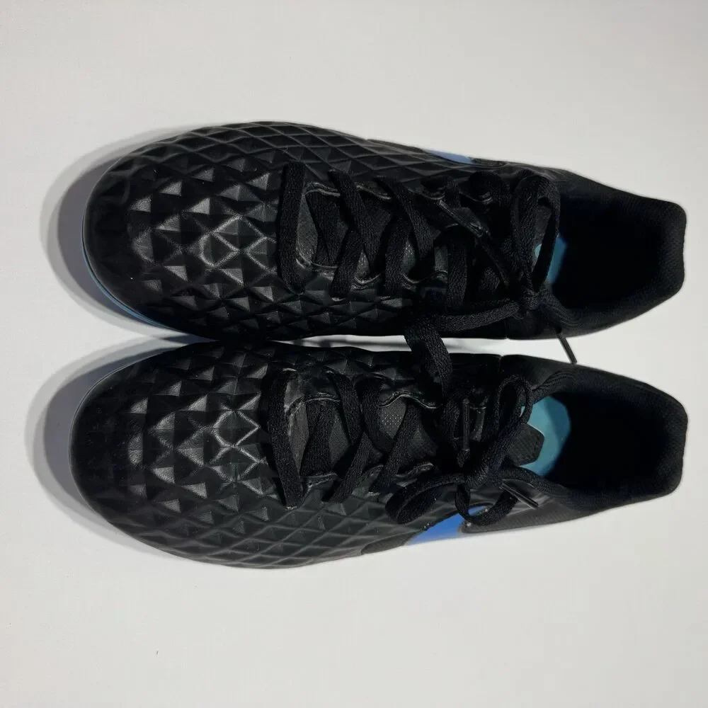Nike Tiempo Legend 8 Club FG Soccer Cleats Youth 5.5Y AT5881-004 Black Blue
